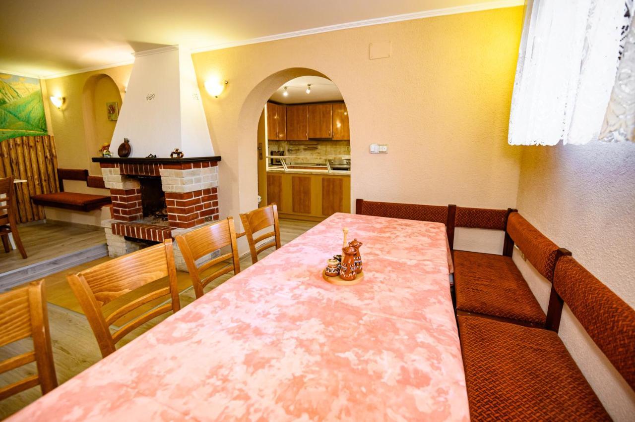 Lalev Guest House Бансько Екстер'єр фото